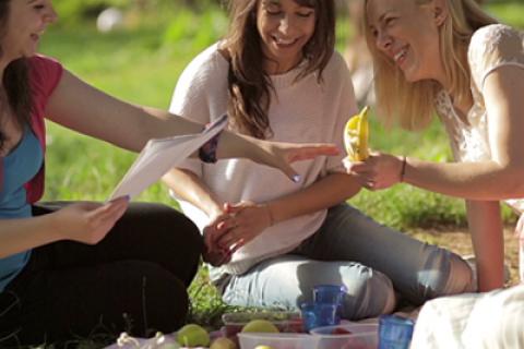 GenerationZPicnic
